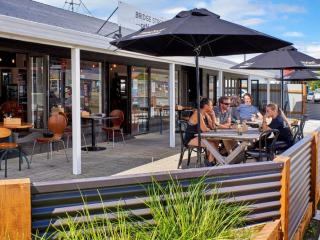 Bridge Street Cafe & Grill Opotiki