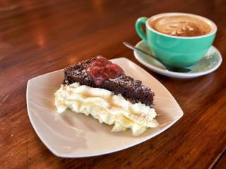 Fresh Food & Coffee